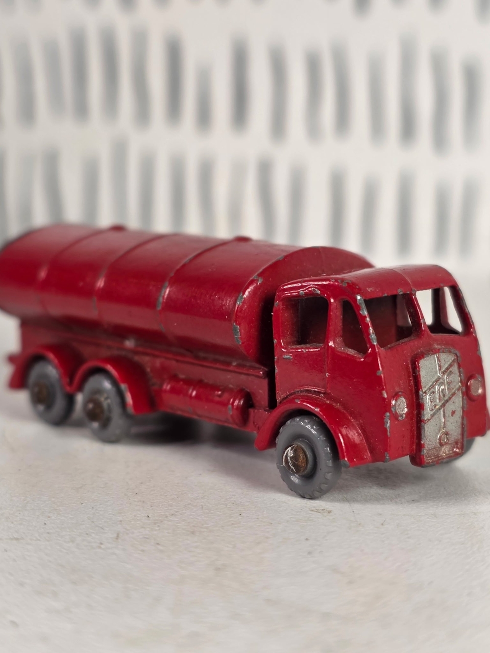 Vintage Matchbox 11b ERF Esso Tanker Lesney Made in England Grey Wheels